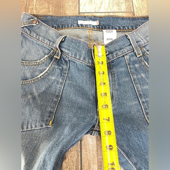 Levi's Retro Flare Too Super Low Rise Jeans Women's Size 9 Medium Wash - Picture 8 of 9
